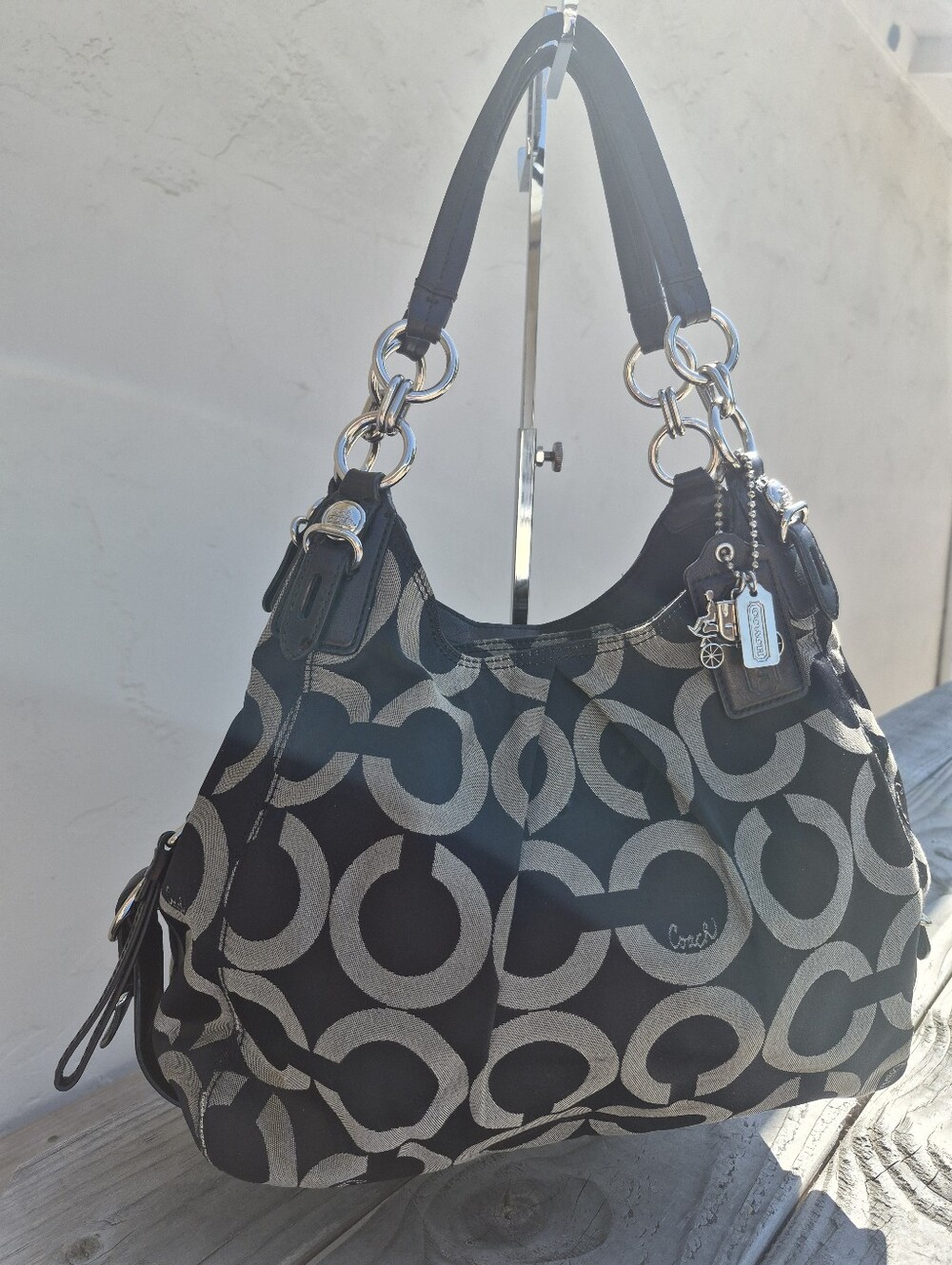 Coach Vintage Madison Op Art Maggie Shoulder Bag - Picture 3 of 16